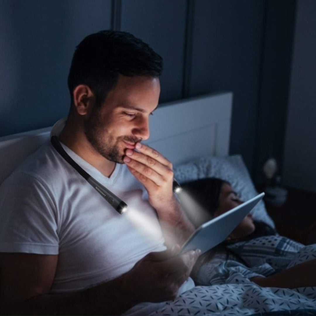 Energy-Efficient LED Reading Lamp with Brightness Adjustment