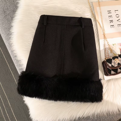 Short and Elegant Women's Winter Skirt with Fur Collar