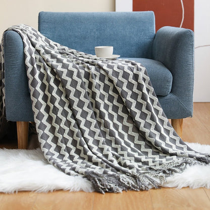 Cozy Knitted Blanket for a Warm Interior