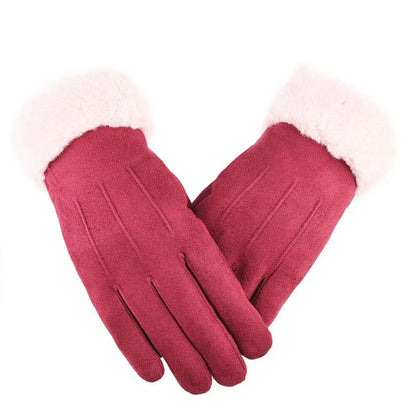 Chic and elegant leather gloves