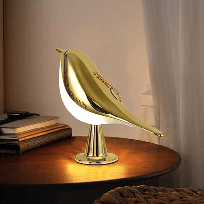 Elegant Bird Design Table Lamp